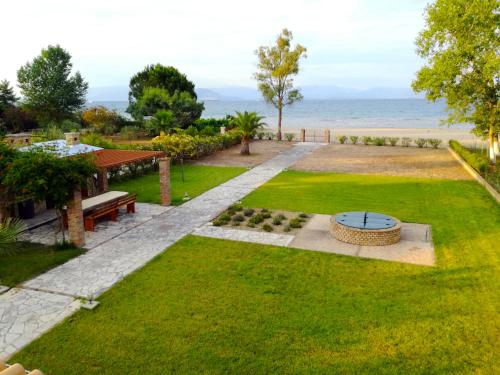 Antonia Beachfront Villa — 4-Star Luxury Hotel in Lefkimmi, Greece