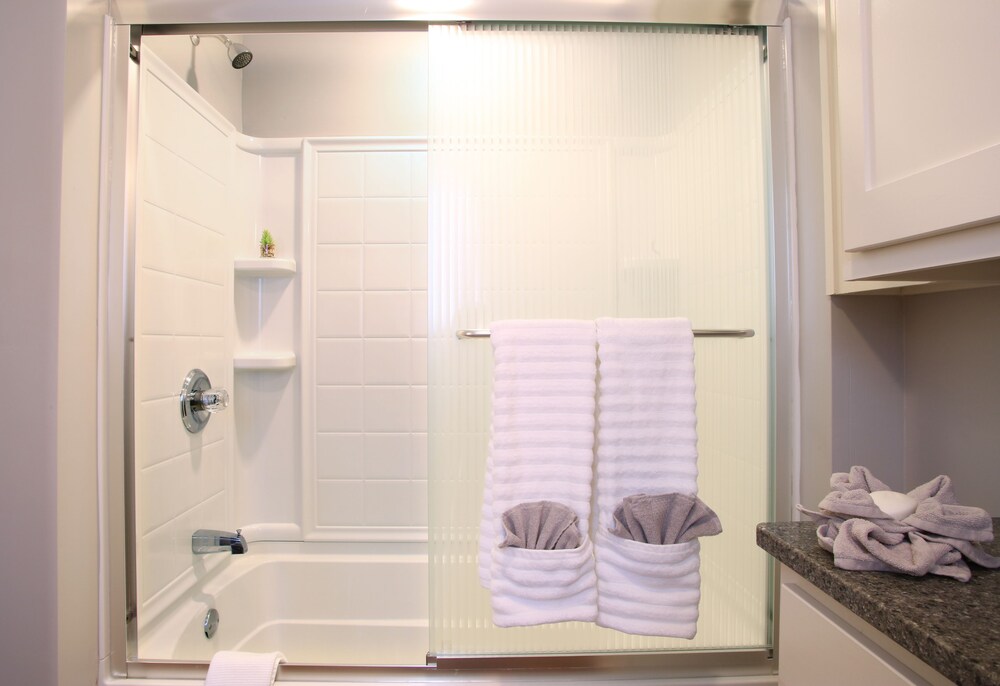 Tower House Inn - photo 14