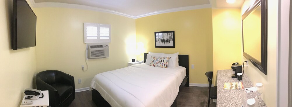 The Sherman Inn - photo 9