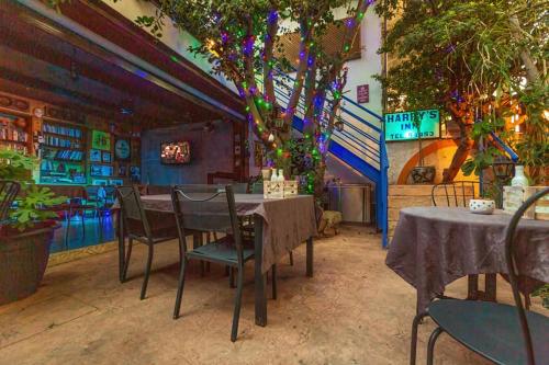 Harrys Inn Guesthouse