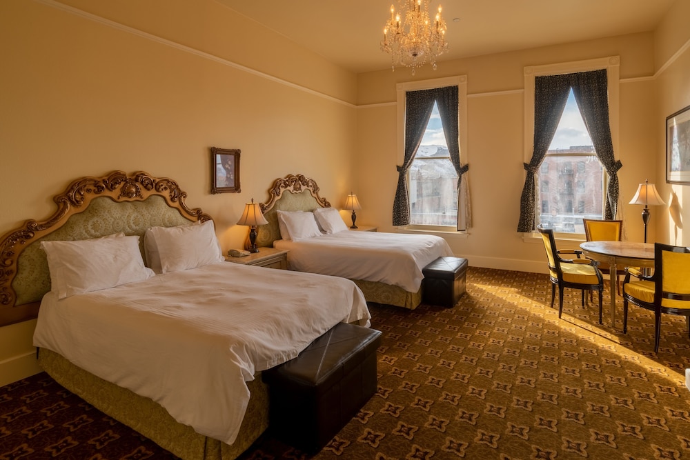 Geiser Grand Hotel - photo 4