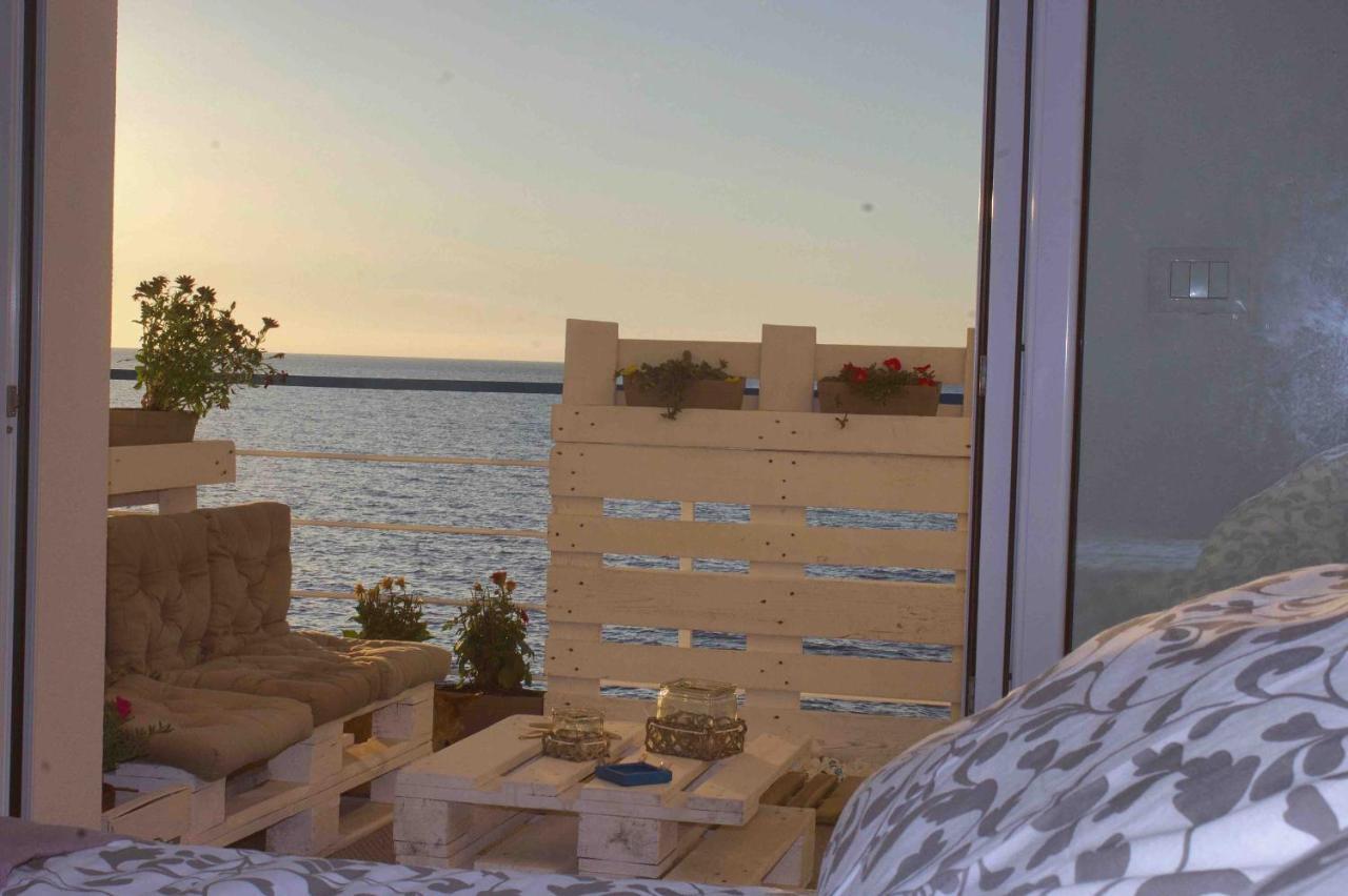 Sea View Life in Carini, Italy