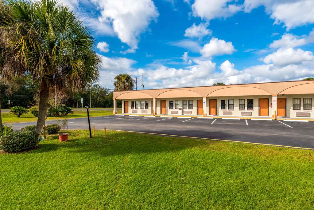 Econo Lodge Crystal River - photo 3