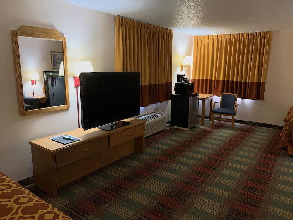 Budgetinn & Suites - photo 13