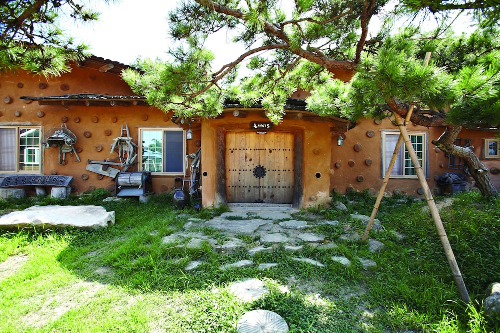 Seunggok E CO Experience Village in Sangju, South Korea