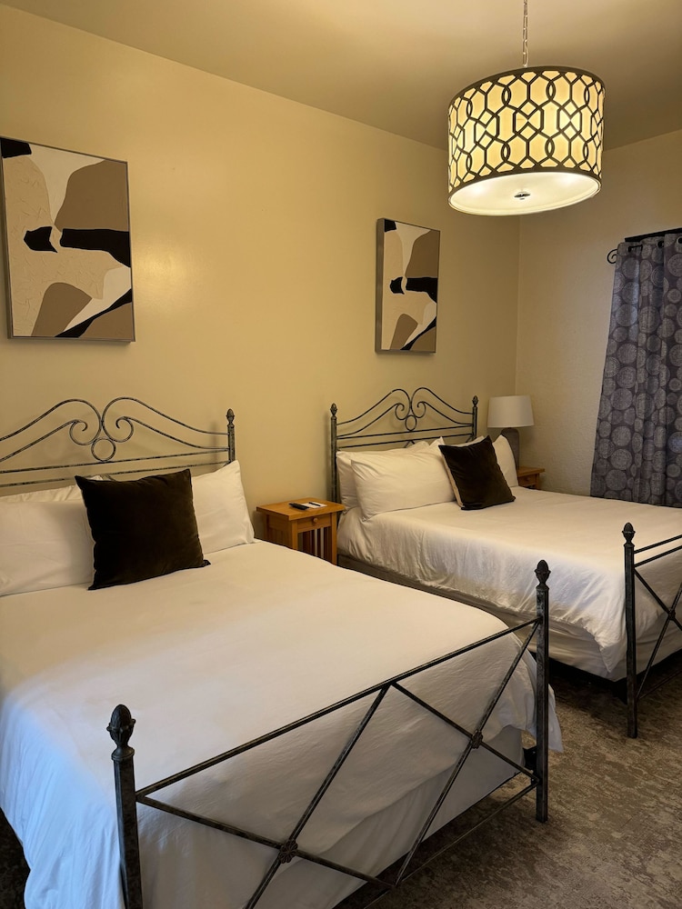 The Block Hotel Bisbee - photo 16