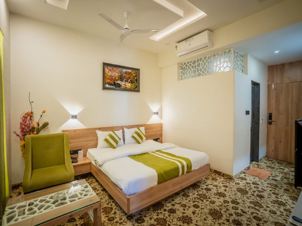 Hotel V Star — Ahmadnagar — photo 5