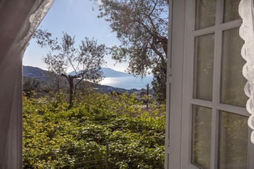 Casale il tramonto in Massa Lubrense, Italy