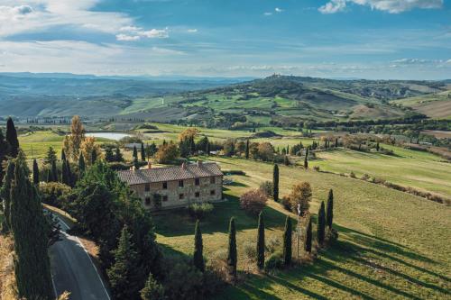 Villa Apparita — 4-Star Luxury Hotel in Pienza, Italy