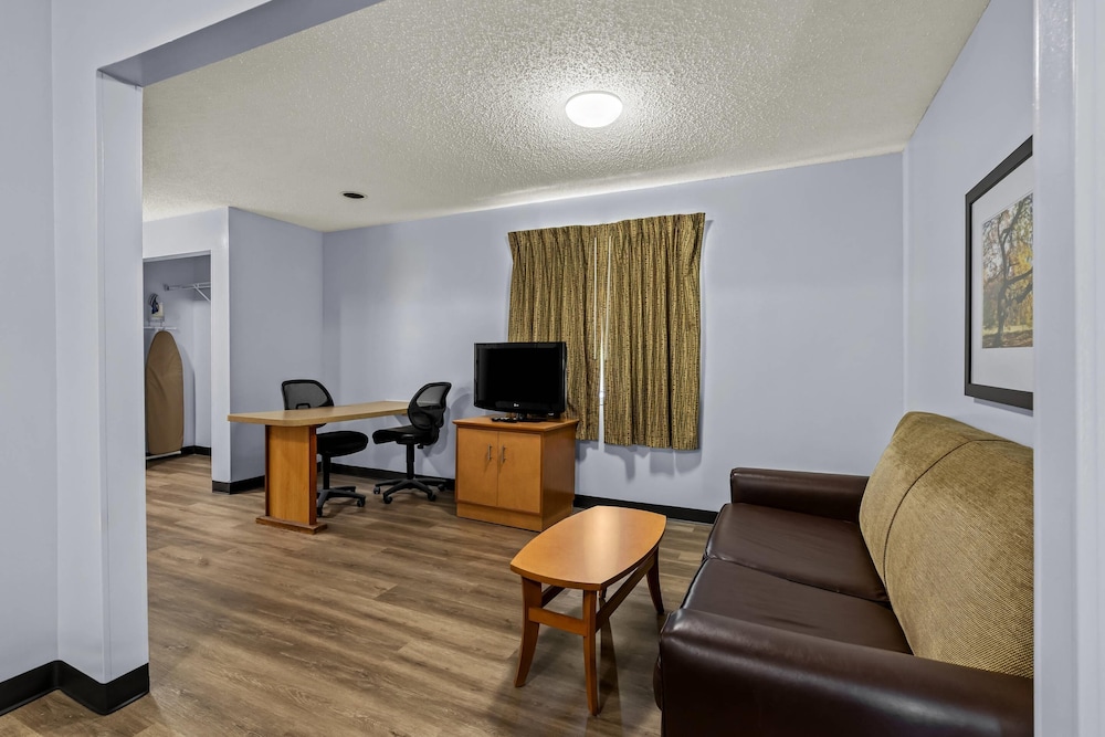 Suburban Studios Brentwood Nashville - photo 19