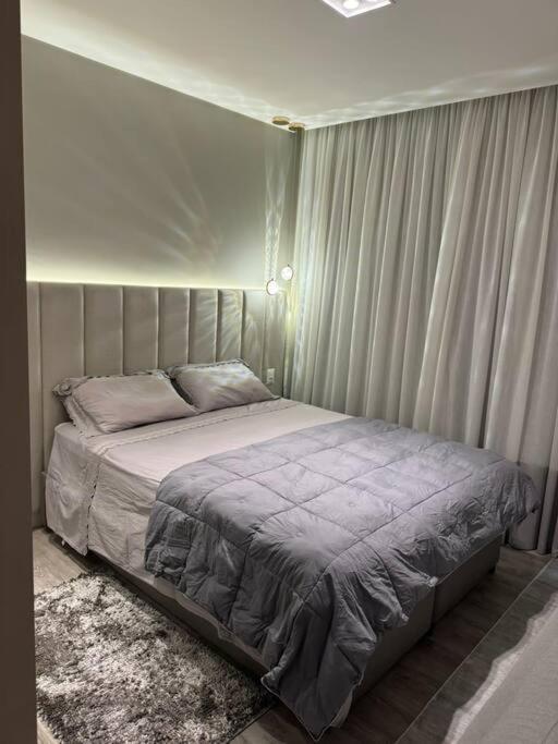 Infinity Tower Flat 1403 — 4-Star Luxury Hotel in Itapema, Brasil