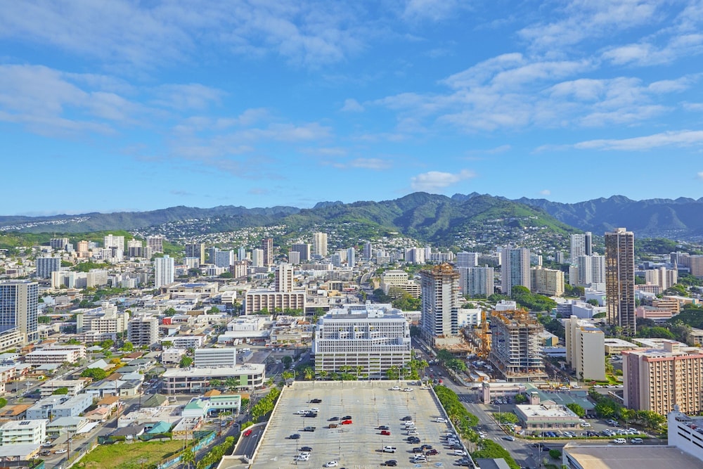 Renaissance Honolulu Hotel & Spa - photo 17