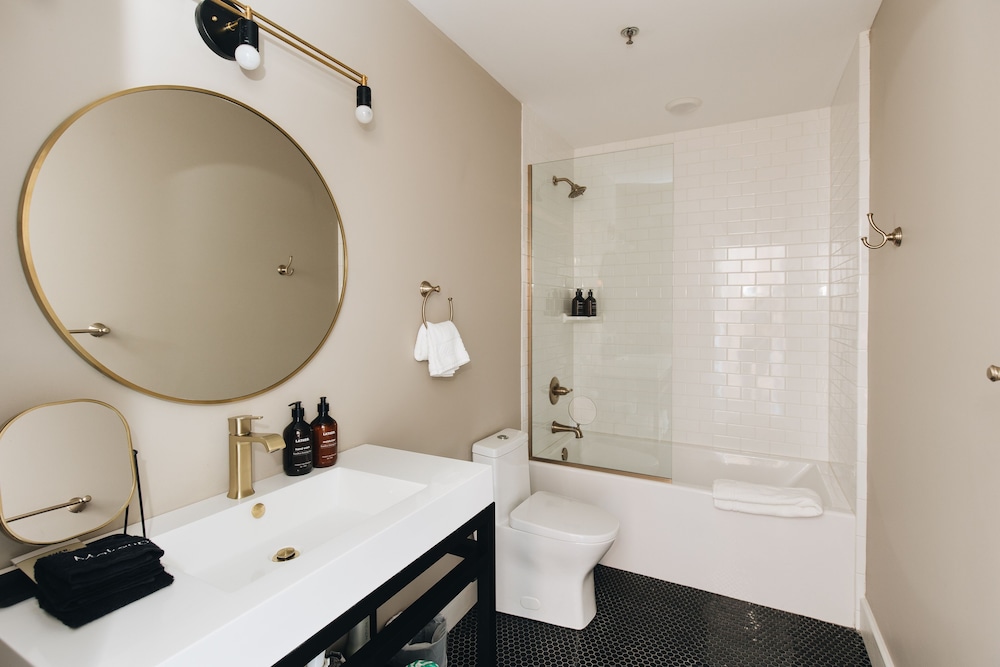 The Bellwether Hotel - photo 90