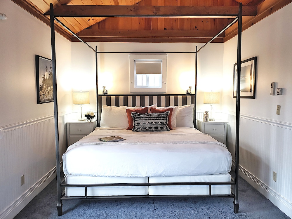 Sand Bar Cottage Inn - photo 9