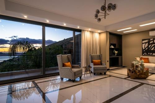 Melina Apartments Sea View — 4-Star Luxury Hotel in Argostolion, Greece