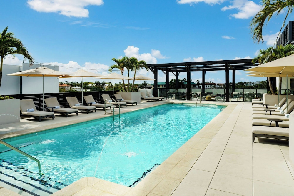 AC Hotel by Marriott Naples 5th Avenue - photo 34