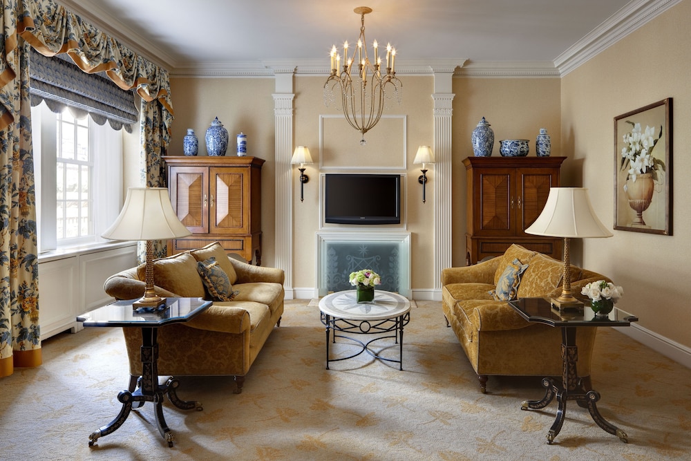 The Pierre A Taj Hotel New York - photo 36