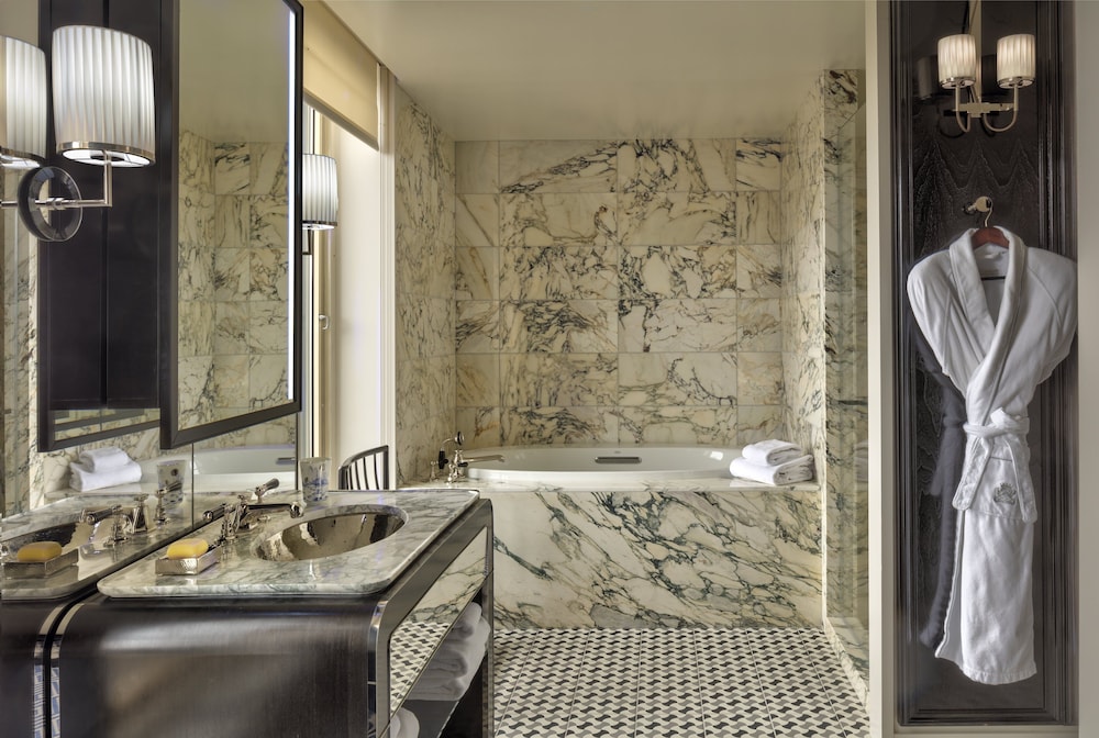 The Carlyle A Rosewood Hotel - photo 47