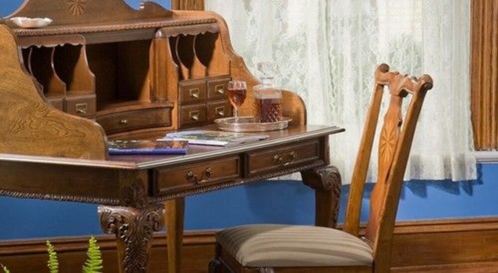 The Carriage House Inn Bed & Breakfast - photo 4