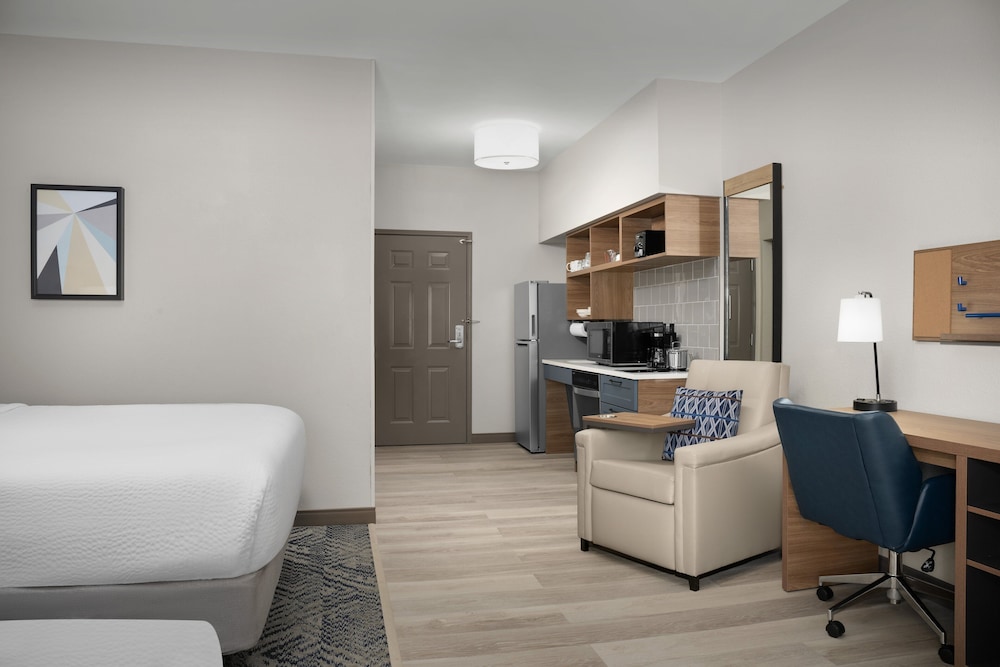 Candlewood Suites Alexandria Fort Belvoir by IHG - photo 8