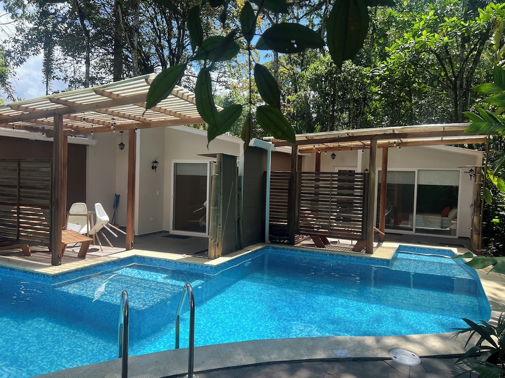 Subtropica Premium Suites Mindo — Unknown City — photo 4