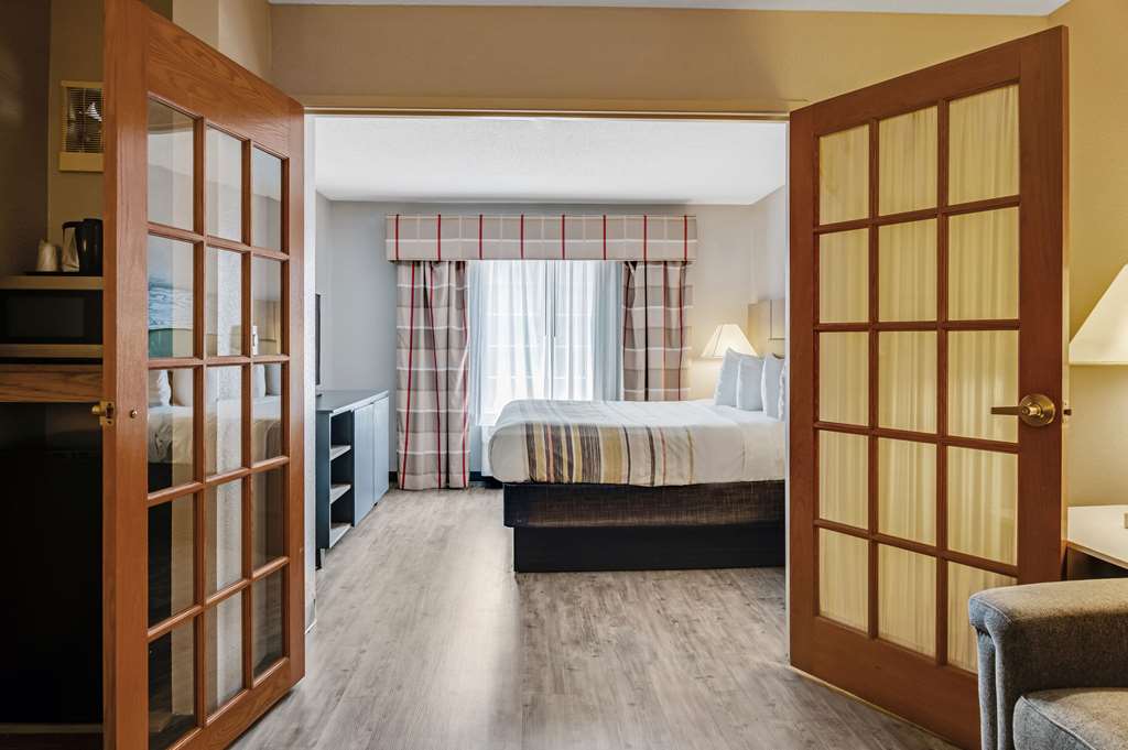 Country Inn & Suites by Radisson Grand Rapids Airport MI - photo 28