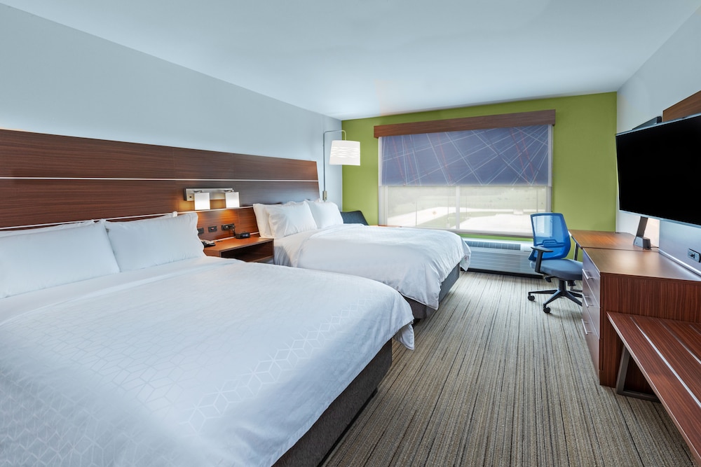 Holiday Inn Express & Suites Parsons by IHG - photo 9