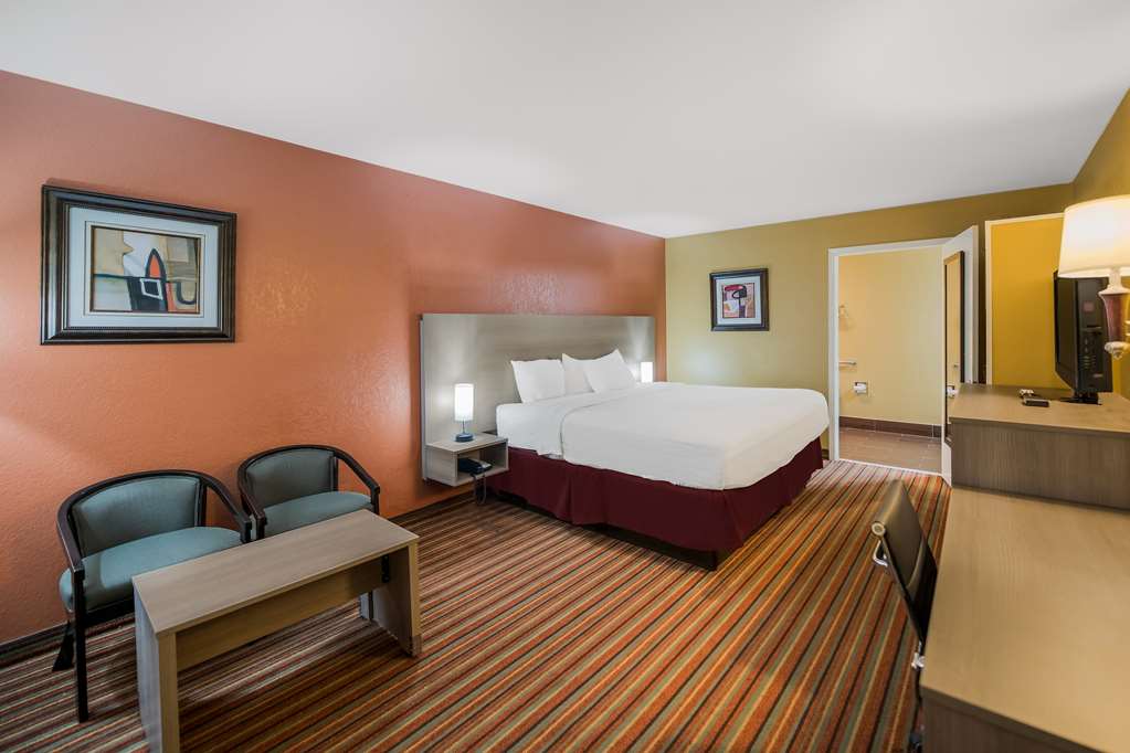SureStay Hotel by Best Western Mt Pleasant - photo 26