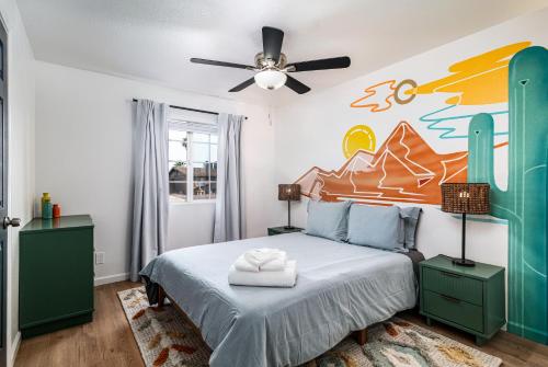 Gorgeous 4 bed home with Golf Pool & Hot Tub — 4-Star Luxury Hotel in Phoenix, United States