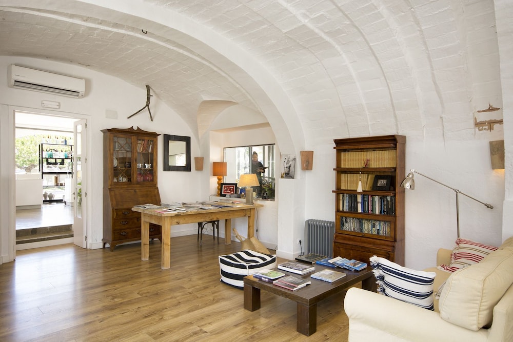 Hotel Boutique Horta d’en Rahola — Cadaques — photo 4