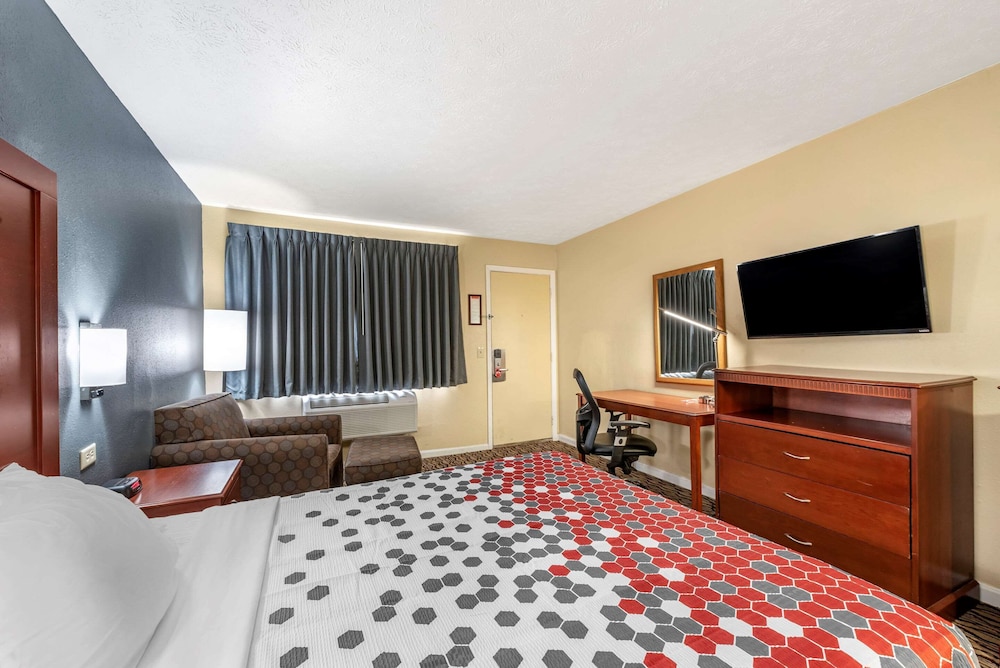 Econo Lodge Erlanger Cincinnati Airport - photo 9