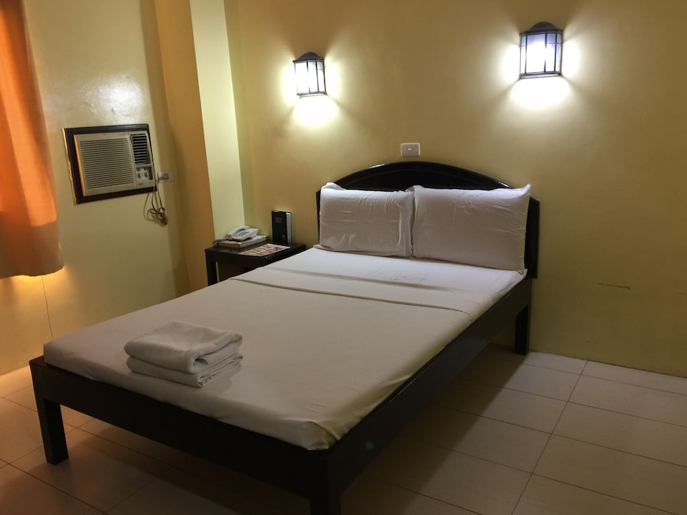 Sampaguita Suites Plaza Garcia — Cebu City — photo 2