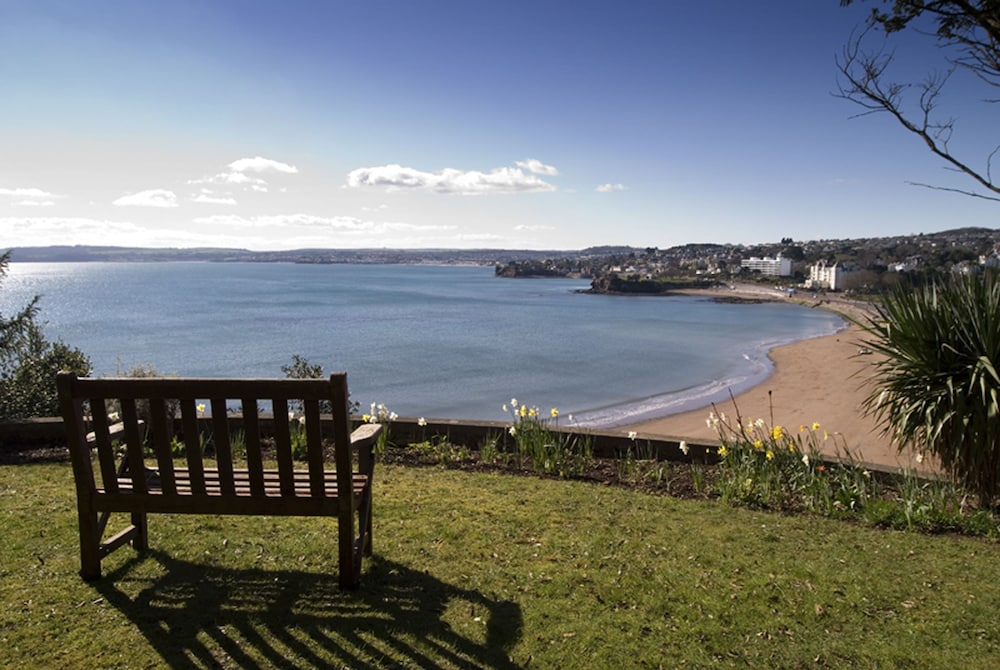 Astor House — 4-Star Luxury Hotel in Torquay, United Kingdom