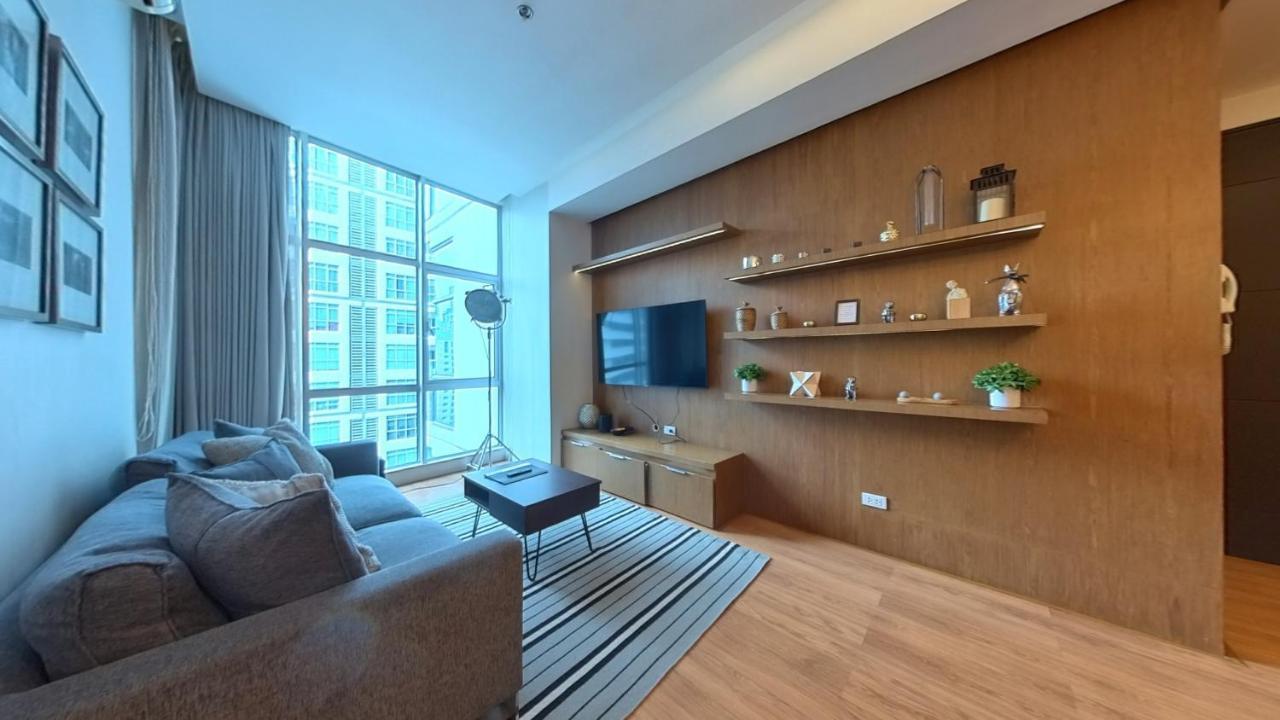 Full Serviced Residential Apartment in Blue Sapphire BGC — 4-Star Luxury Hotel in Manila, Philippines