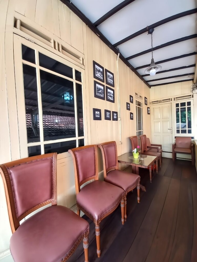 Wisma Asri by Simply Homy in Depok, Indonesia