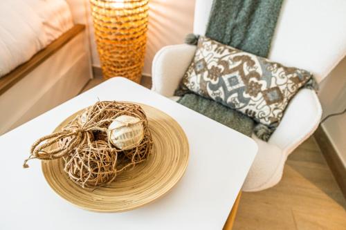 Voyage Waters Edge Studio — 4-Star Luxury Hotel in Abu Dhabi, United Arab Emirates