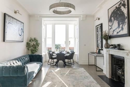 3 Bedroom 3 bathroom large flat with sea views — 4-Star Luxury Hotel in Hastings, United Kingdom