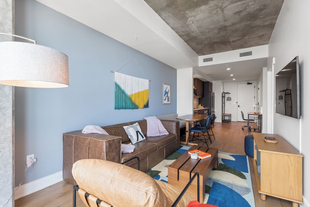 Austin Condo Hotel - photo 487
