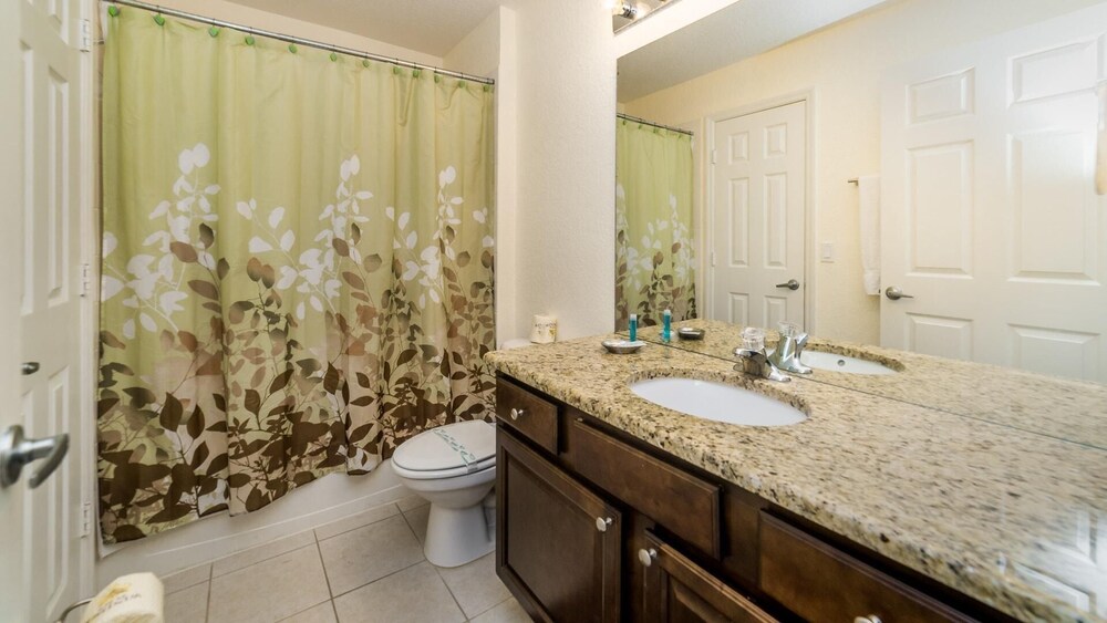 2624 Daulby Street - photo 27