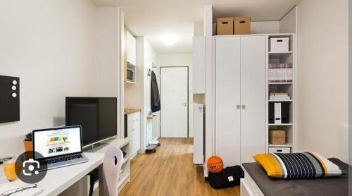 Beautiful Private Room in Berlin