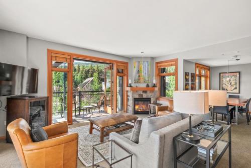 Gondola Grove Capitol Peak Lodge #3310 — 4-Star Luxury Hotel in Snowmass Village, United States