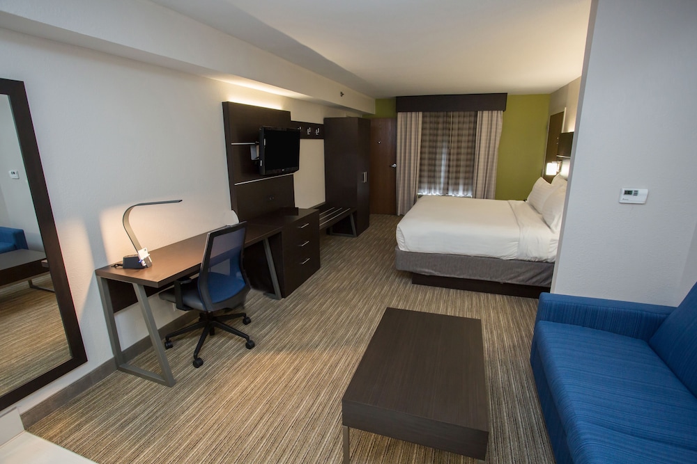 Holiday Inn Express Wilmington by IHG - photo 42
