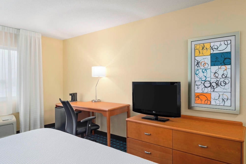 Fairfield Inn & Suites by Marriott Lima - photo 8