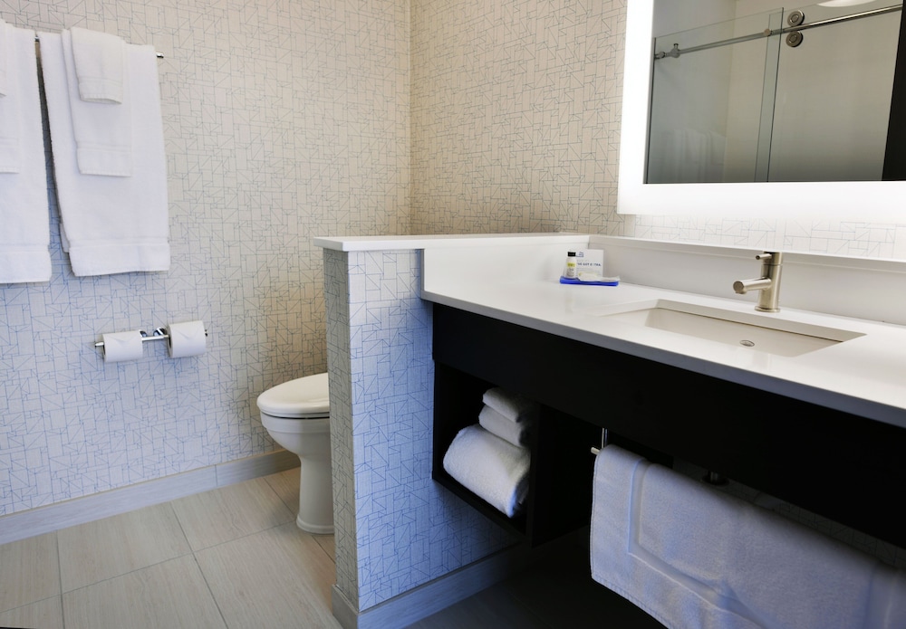 Holiday Inn Express & Suites Jersey City Holland Tunnel by IHG - photo 16
