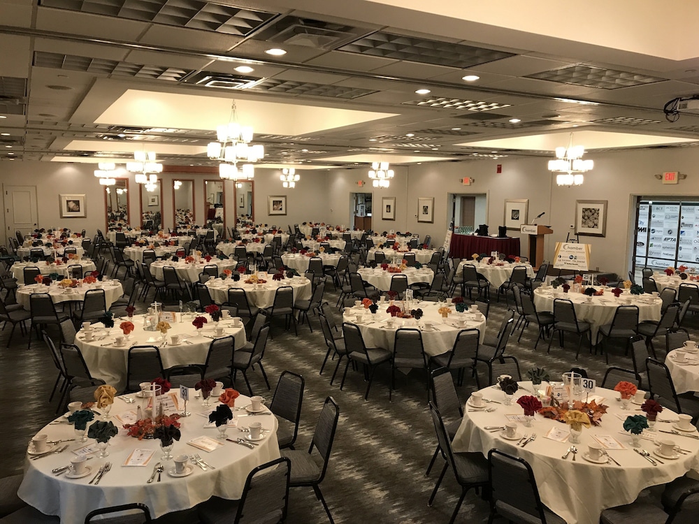 Holiday Inn Martinsburg by IHG - photo 48