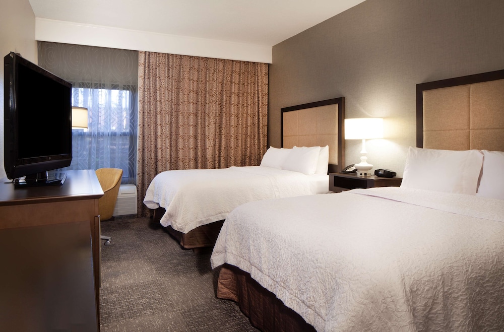 Hampton Inn Lawrenceville - photo 17