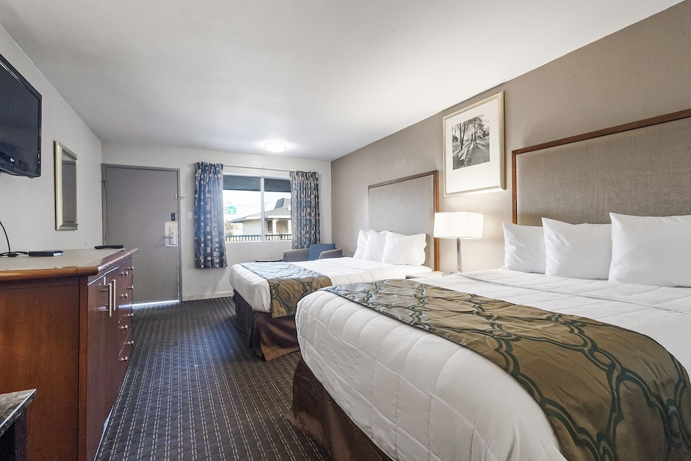 Heritage Inn Express Hayward - photo 9