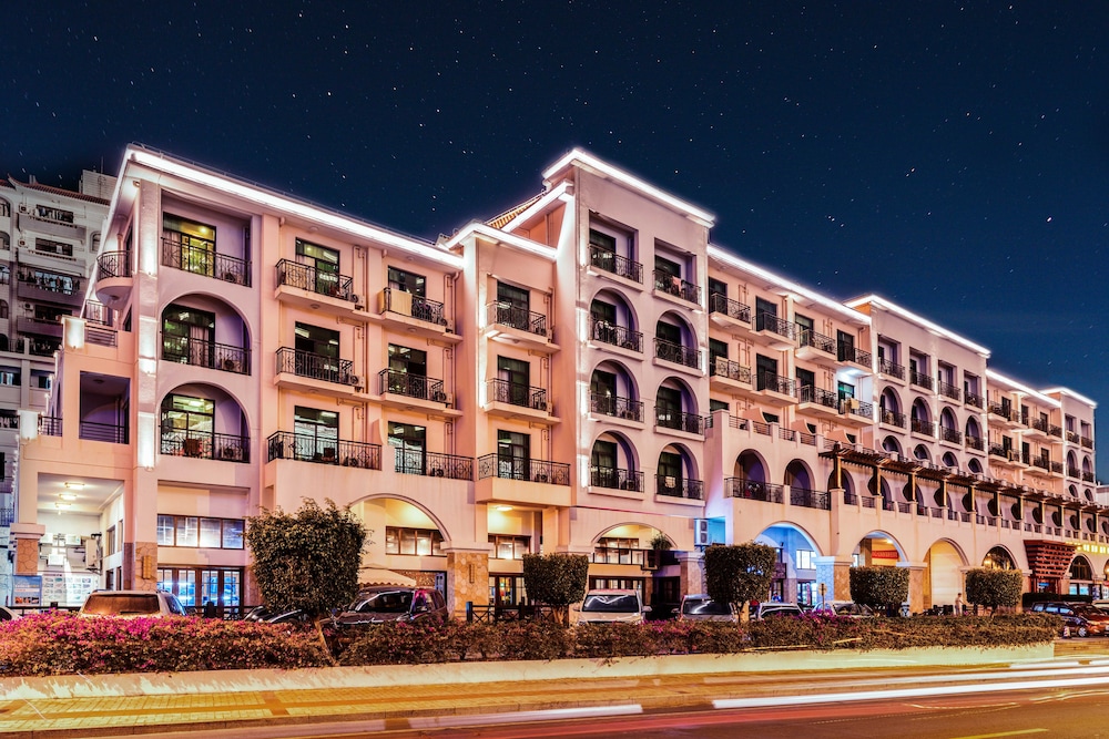 Sanya Baohong Hotel Annex Building — hotel in Sanya