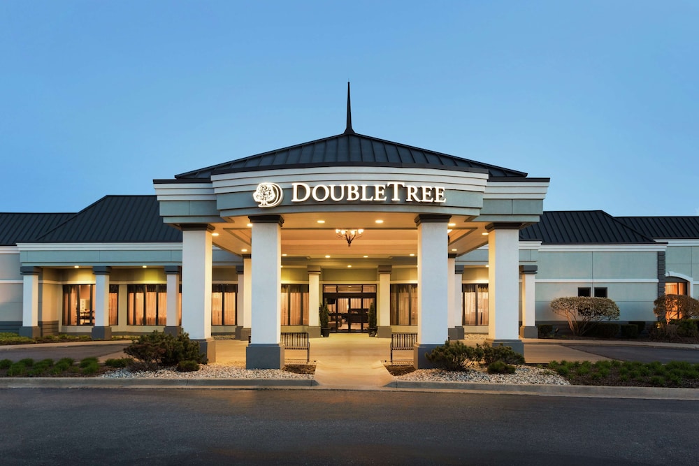 DoubleTree by Hilton Detroit Novi - featured photo