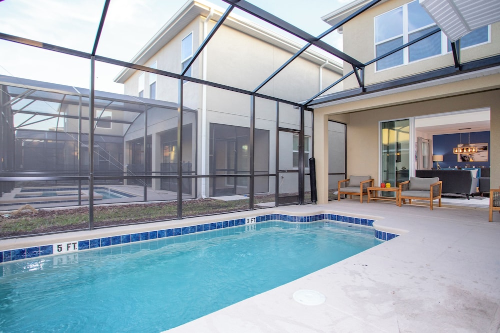 Gorgeous 5 Bd Home Close to Disney Storey Lake Resort 2734 - photo 45
